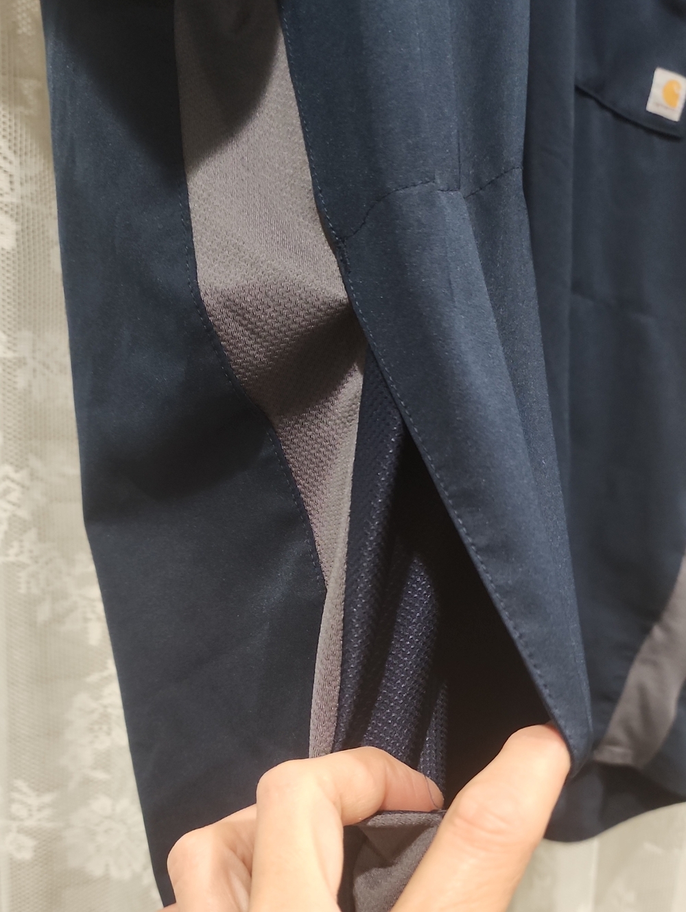 CARHARTT "FORCE" SCRUB TOP - Picture 3 of 9